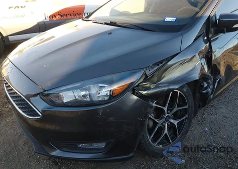 2018 Ford Focus Sel z USA, uszkodzony, nr VIN 1FADP3H2XJL258889